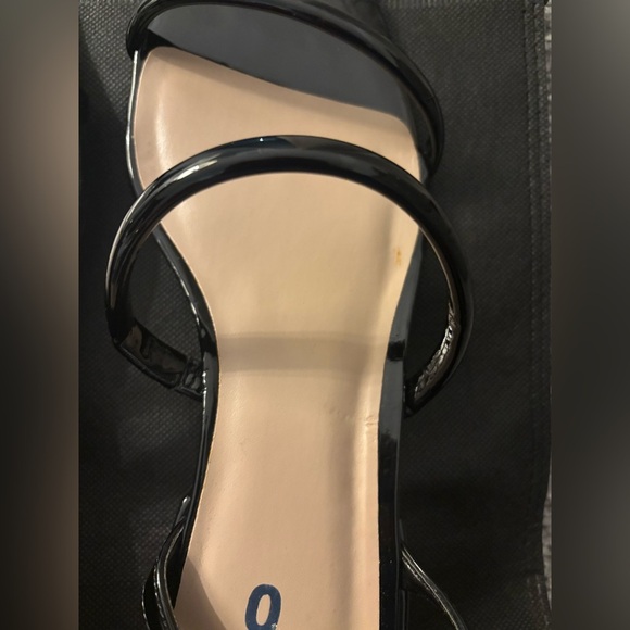 Brand new NO BOX Mix No. 6 Black Patent Strappy Seana Sandals โ Size 8.5 - Picture 6 of 10